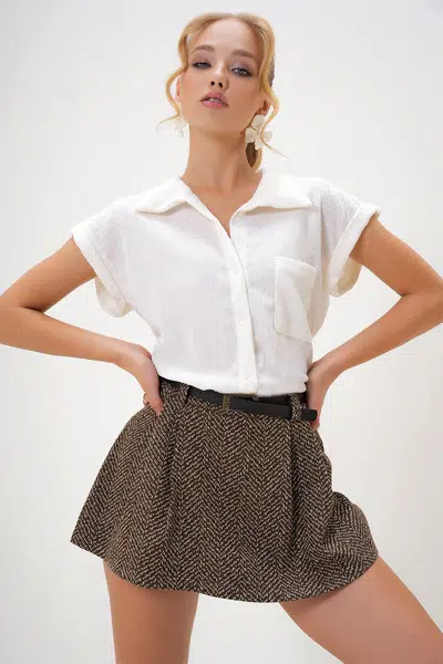 Trend Alaçatı Stili Women's Cream Cuffed Double Short Sleeve Textured Shirt
