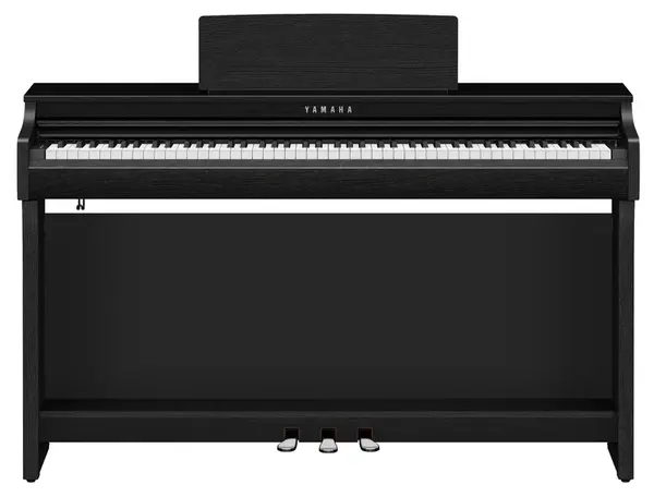 Yamaha CLP-825B