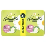 Naturella Dámske hygienické vložky Ultra Maxi Quatro 32 ks
