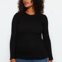 Trendyol Curve Černá Halenka s Kulatým Výstřihem, Jednobarevná, Přiléhavá, Žebrovaná, Pletená