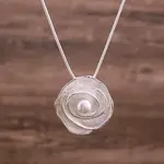 Rose Flower Zinc Alloy Enamel with Plastic Pearl Pendant Necklaces for Women