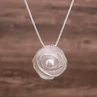 Rose Flower Zinc Alloy Enamel with Plastic Pearl Pendant Necklaces for Women