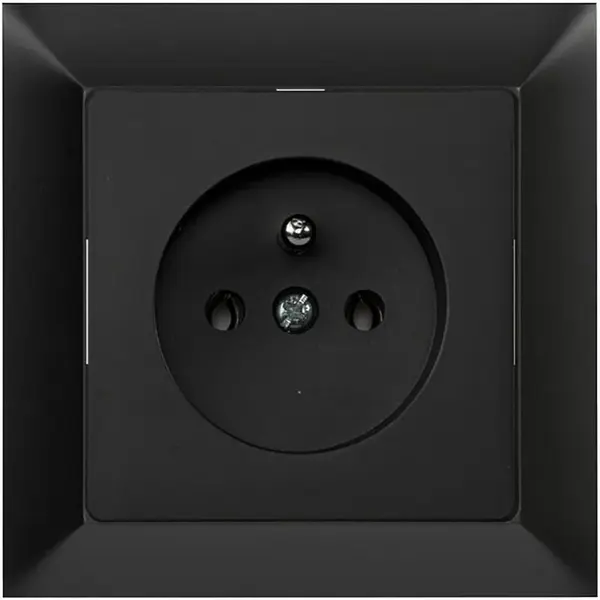 Zásuvka 2P+PE Medium černá