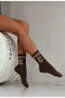 Milena Dámské ponožky s proužky a písmenem C čokoládové