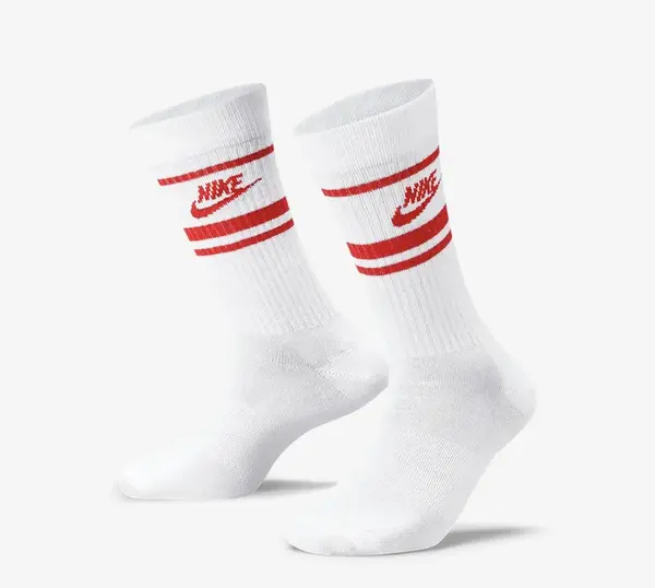 Nike Sportswear Dri-FIT Everyday Essential Crew Socks (3 Pairs) M