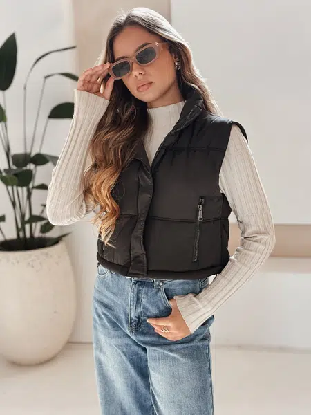 DStreet Vesty