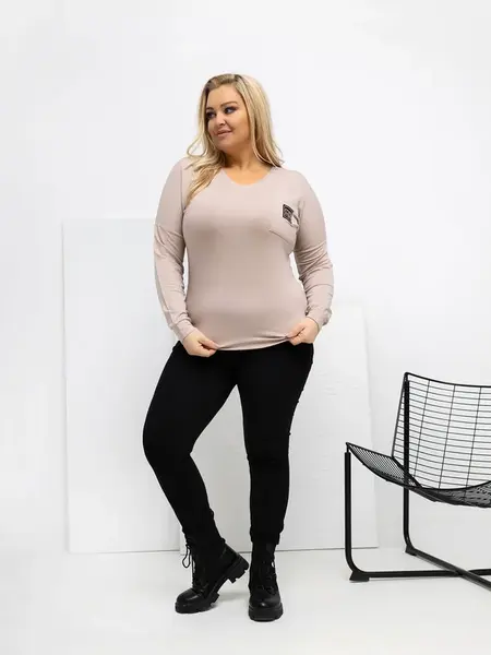 Plus size béžová halenka s dlouhým rukávem