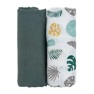 PETITE&MARS Přikrývka bambusová mušelínová Misty Green Leaves 2v1, 120 x 120 cm 2 ks