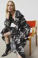 Šaty Answear.LAB černá barva, midi