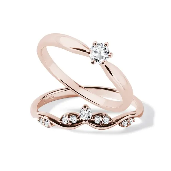 Zásnubní set se solitérem a chevronem z růžového zlata KLENOTA