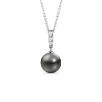 Přívěsek z bílého zlata s tahitskou perlou a 3 brilianty KLENOTA