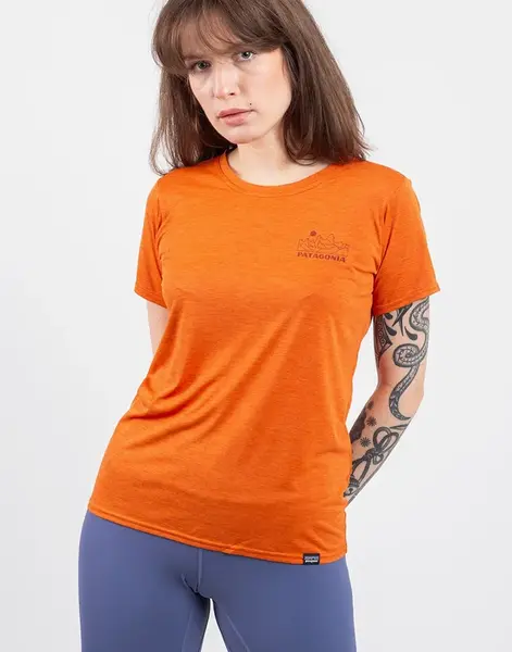 Patagonia W's Cap Cool Daily Graphic Shirt - Lands Trailways: Redtail Rust X-Dye M