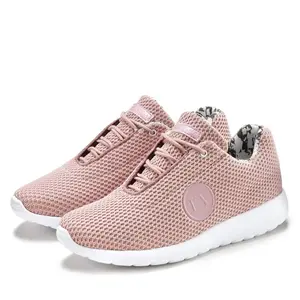 LASCANA Nízke tenisky  rosé