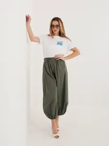 Khaki kalhoty s 7/8 délkou