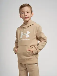 Under Armour chlapecká souprava s logem