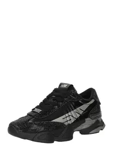 STEVE MADDEN Nízke tenisky 'Setback-R'  čierna / strieborná