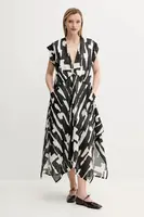 Bavlněné šaty MMC STUDIO černá barva, midi, oversize, TROPIC