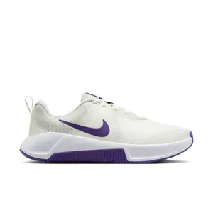 Nike MC Trainer 3 Womens Workout Shoes 40,5