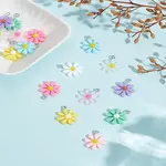 18Pcs 9 Colors Opaque & Transparent Resin Daisy Pendants