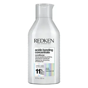 Redken Intenzívne ošetrujúci kondicionér ACIDIC Bonding Concentrate (Conditioner) 300 ml
