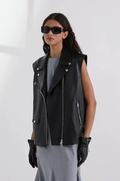 Vesta Karl Lagerfeld