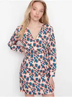 Šaty na denné nosenie pre ženy Trendyol - béžová, modrá