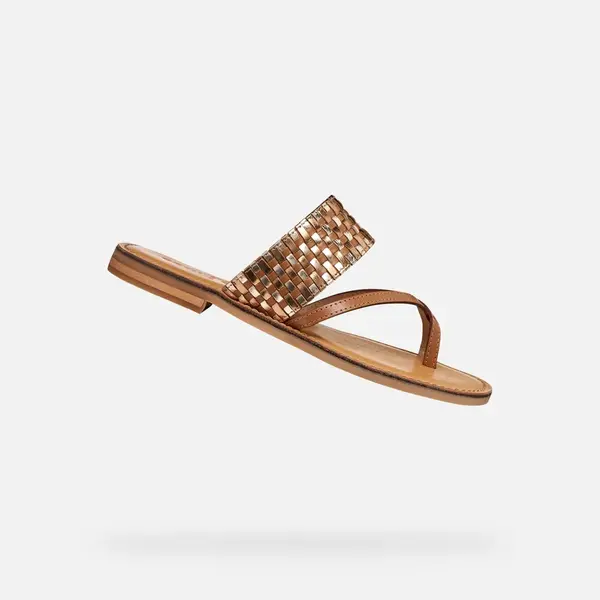 Hnědé dámské sandály Geox Maddalusiac - Dámské