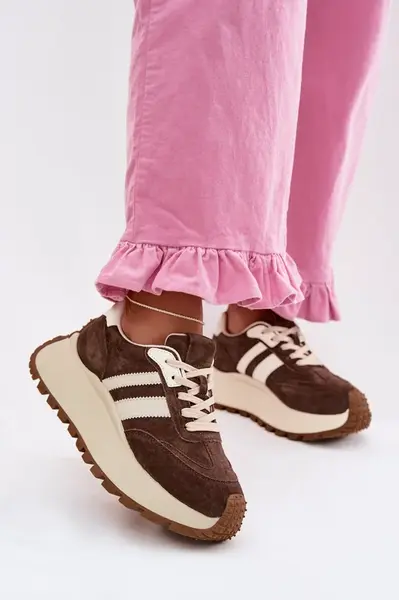 Semišové tenisky na platformě