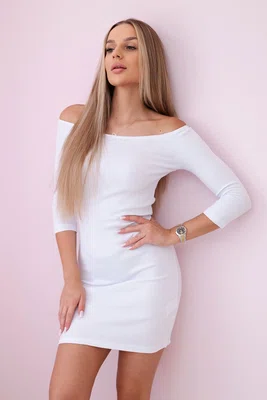 Šaty vypasované - žebrované bílé