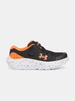 Chlapecké boty Under Armour UA BPS Surge 4 AC - Kluci
