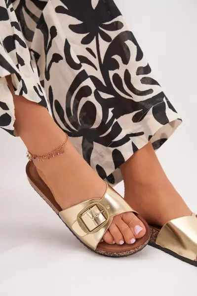 Boto Dámské pantofle na korkové platformě se sponou zlaté Vianara