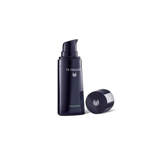 DR. HAUSCHKA Vyživující make-up s minerálními pigmenty 001 Cashew 30 ml