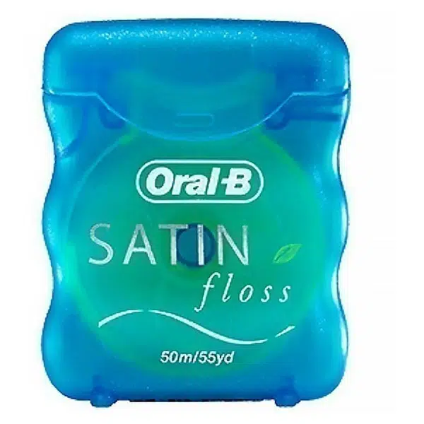 Oral-B Satin Floss Mint Zubní Nit 25 m