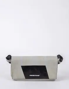FREITAG F171 Laura