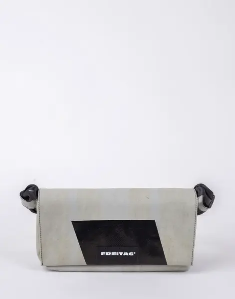 FREITAG F171 Laura