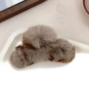 Plush Claw Hair Clips