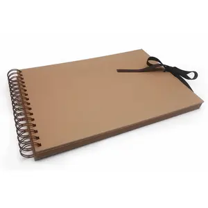 Baloušek Scrapbook A4, 30 × 21 cm, kraftový