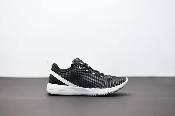 Under Armour UA W Squad 2 36,5 BLACK / WHITE / WHITE