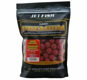Jet fish boilie premium clasicc 700 g 20 mm-jahoda brusinka