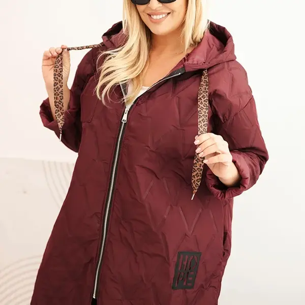 Kesi Włoski Dámská bunda Plus Size prošívaná s kapucí a nápisem HOPE švestková