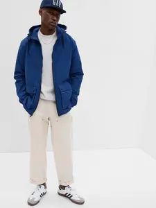 GAP Pánská Bunda na zip s kapucí 572224-01 Velikost: XS