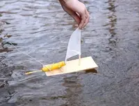 Vyrobte si vlastní motorovou loďku