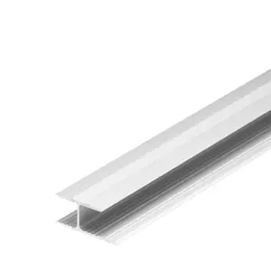 Lišta ochranná zatlačovacia PANEL P 2,0m strieborny