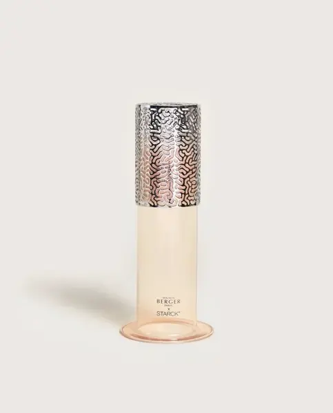 Starck svícen + svíčka Peau de Soie/Hedvábná tvář 120g růžová - Maison Berger Paris