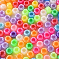 Plastic Pearlized Beads