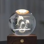 Bezdrátová stolní LED lampa Gingko Design Amber Crystal Light 9,5 x 8 cm hnědá barva