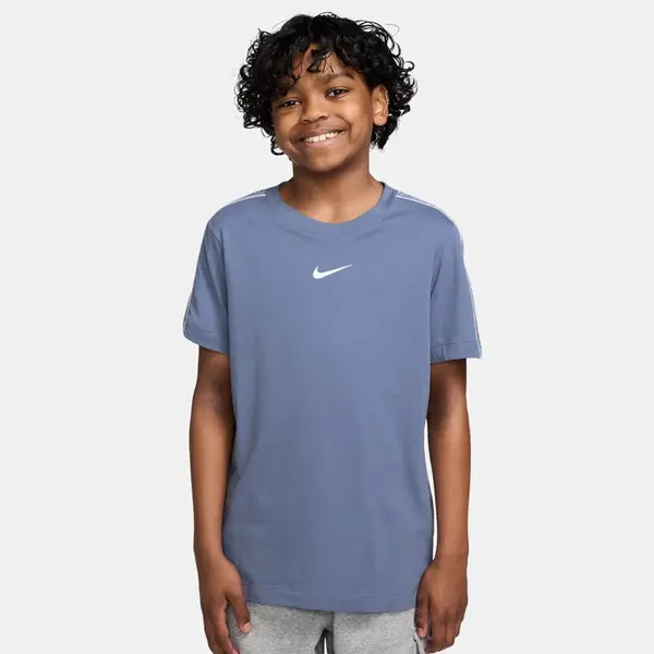 Nike Sportswear Big Kids T-Shirt M