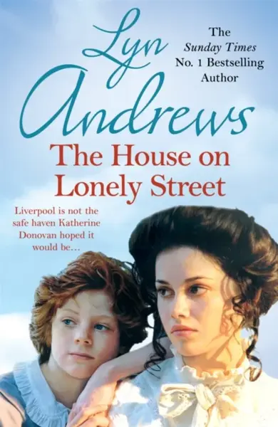 The House on Lonely Street - Lyn Andrews
