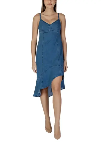 Dámské džínové šaty Desigual