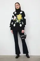 Svetr z vlněné směsi Medicine